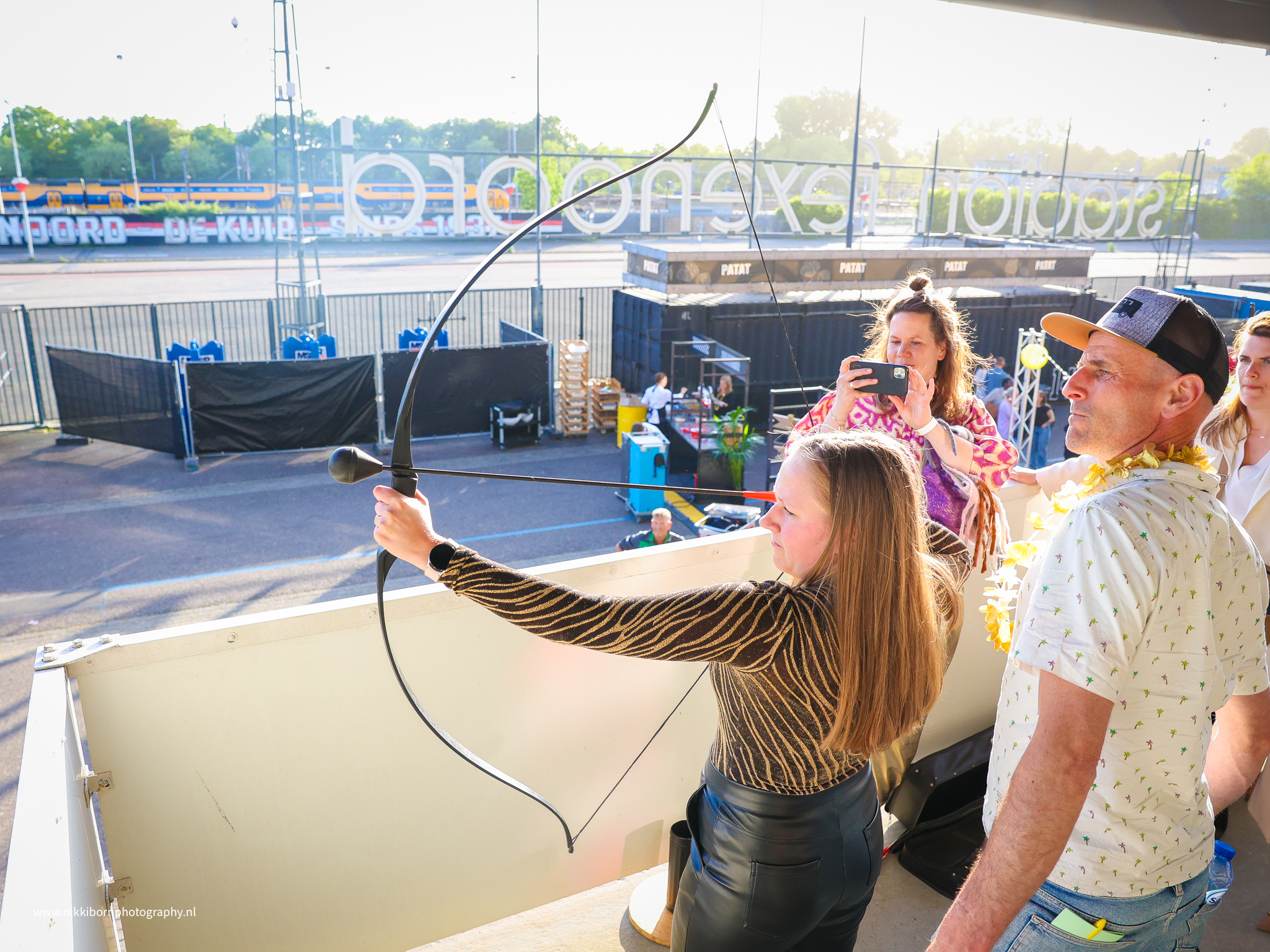 Boogschietende vrouw in de Kuip - Timeless Events