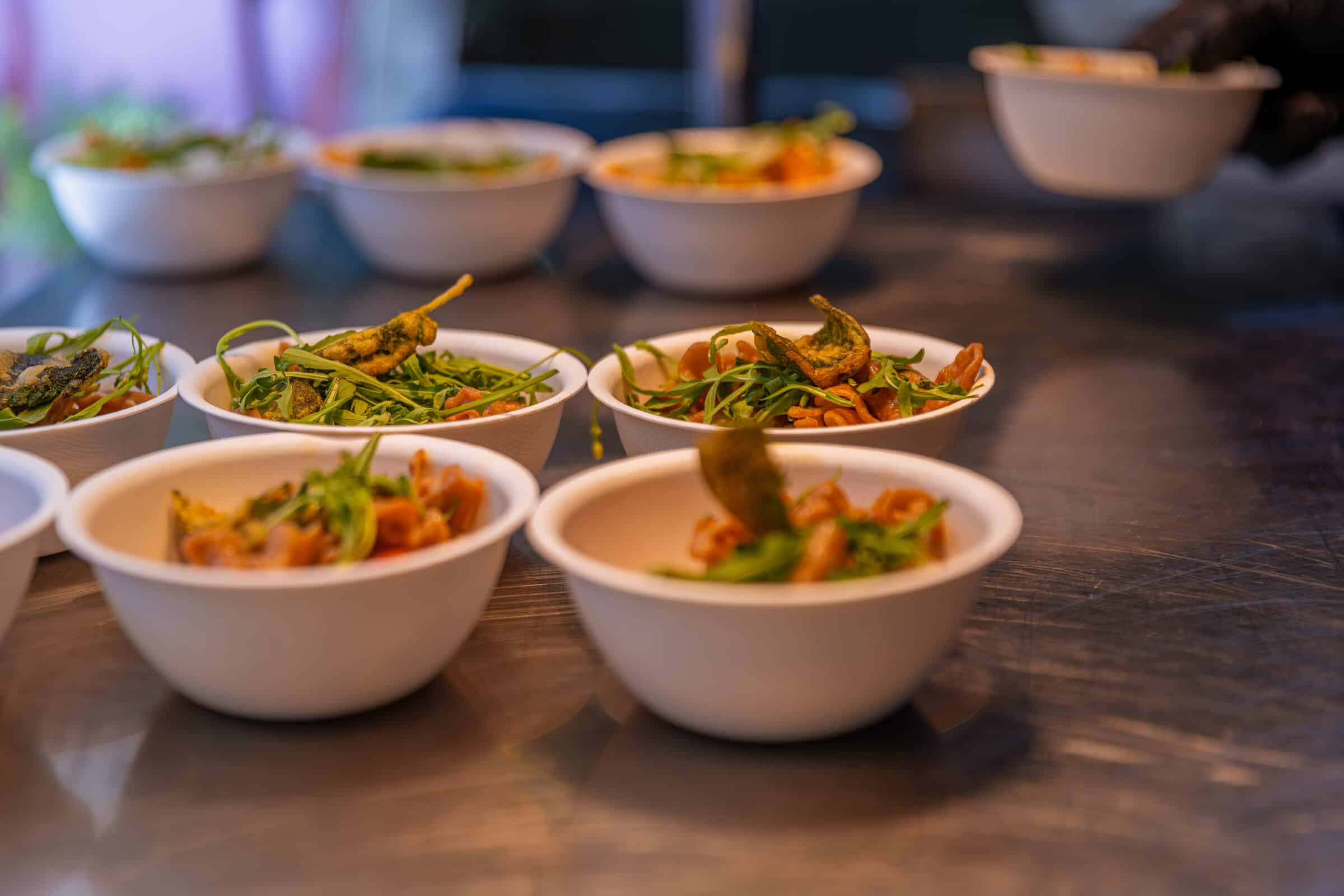 minu curry's op de bar