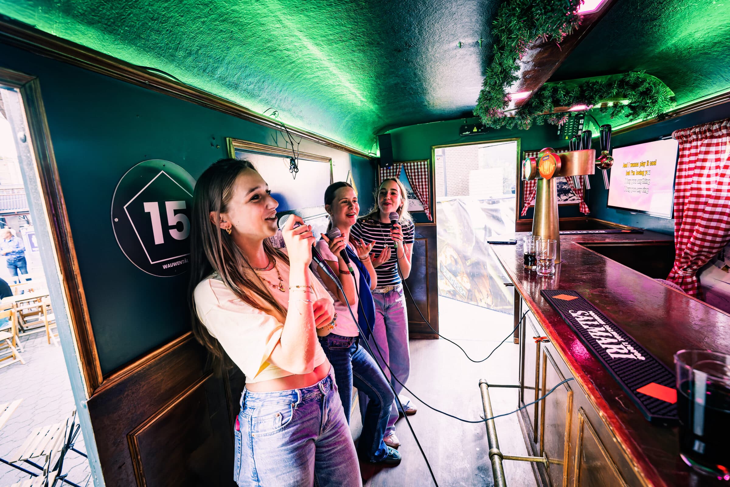 feestcafe kraamzomer festival